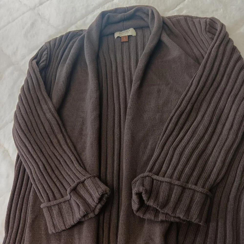 Brown Cardigan Size XL - Picture 2 of 11